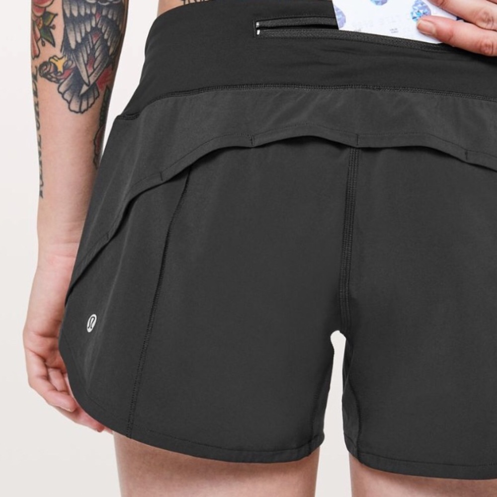Black Lululemon Speed up Short